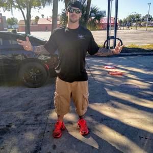 Meet your Posher, Jason